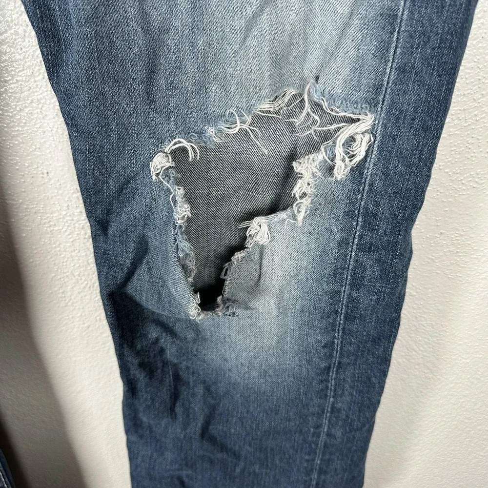 True‎ Religion Jeans Mens Size 32x32 Straight Distressed Medium Wash Made in USA